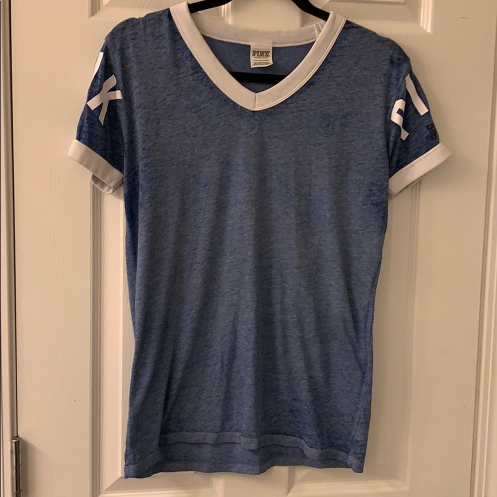 VS PINK T-shirt